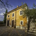 Alloggio per agriturismo Fonte Di Maroglio *
