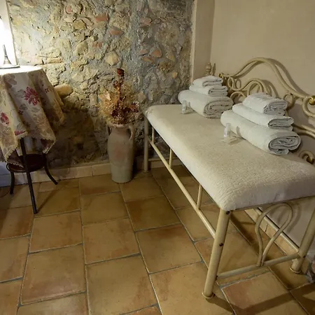 Masseria Fonte Di Maroglio Farma *